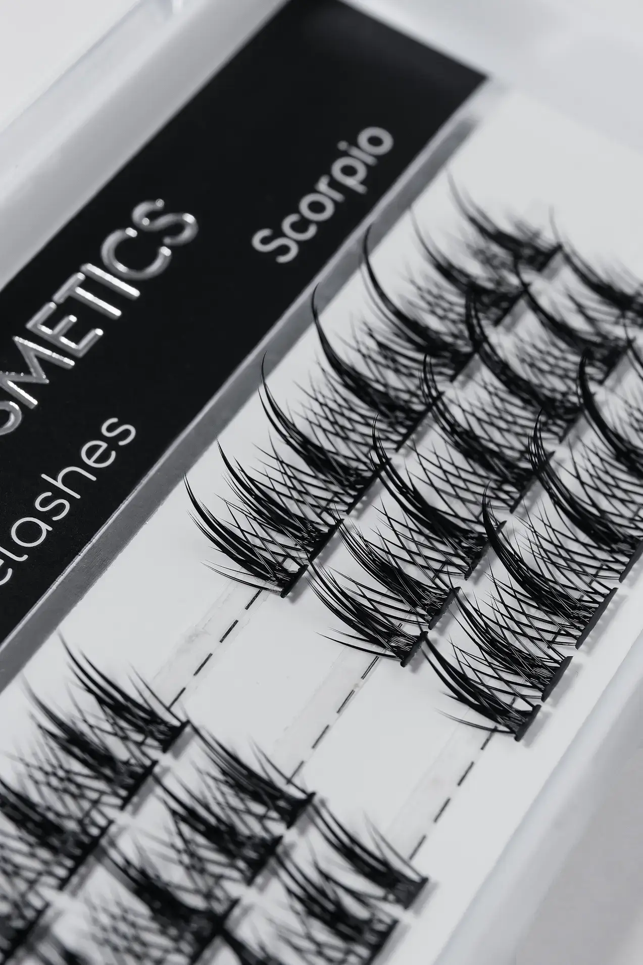 Βλεφαρίδες Scorpio