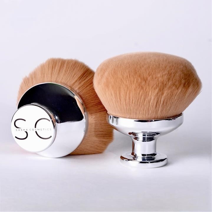 Kabuki Body Brush